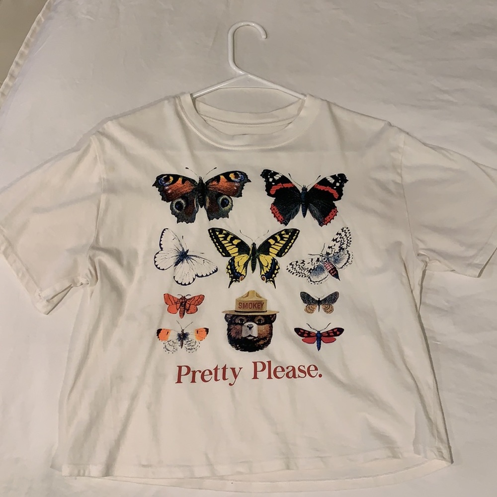 ✨ PRETTY PLEASE BUTTERFLY TOP ✨ - Picture 2 of 5